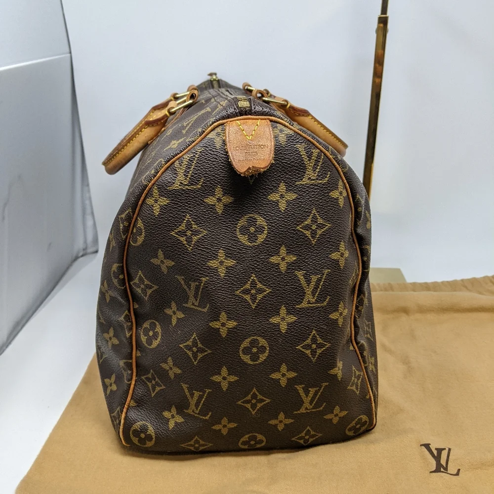 LOUIS VUITTON Monogram Speedy 40 - Picture 3 of 16